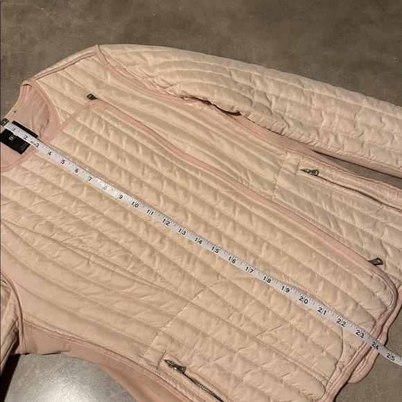 9/15 Saks Fifth Avenue 100% Silk Quilted Jacket - Picture 10 of 14